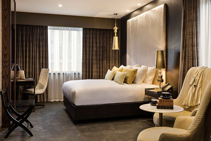 Superior-room-900x600